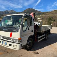 ISUZU P75 ribaltabile gru radiocomando