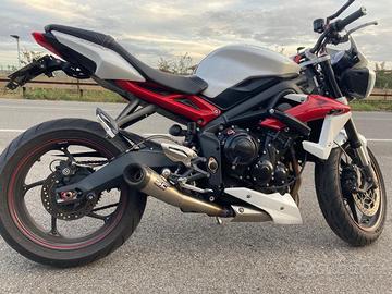 Triumph Street Triple R 675 (ABS) 2015