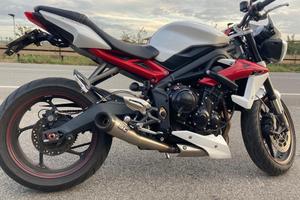 Triumph Street Triple R 675 (ABS) 2015