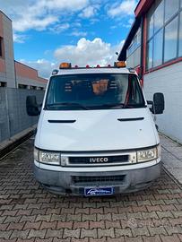 Carroattrezzi Iveco Daily Patente B