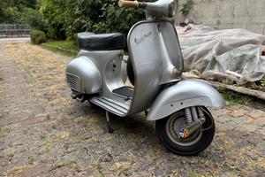 Vespa 150 VBB 2T epoca