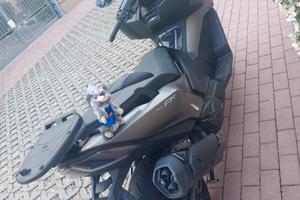 kymco ak 550 premium