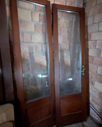 Porta a due ante