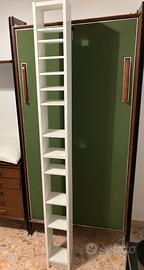 Coppia di scaffali a colonna IKEA bianchi