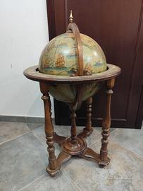 Portabottiglie mappamondo vintage