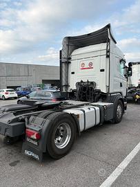 Scania r440