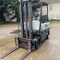 Muletto carrello elevatore Om 25 diesel