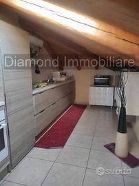 Appartamento mansardato a Pisano-Zafferana Etnea