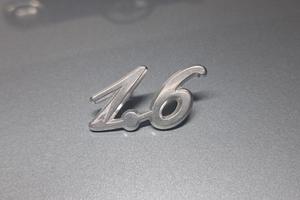 fregio 1.6 alfa romeo alfetta