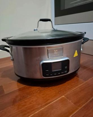 pentola elettrica Electrolux