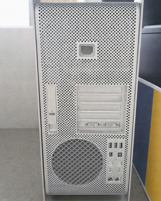 Mac Pro 1,1 – Dual Xeon 2,66 GHz | Vintage Apple P