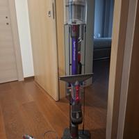 dyson v11 advanced completo di accessori