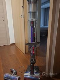 dyson v11 advanced completo di accessori