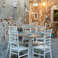 Tavoli sedie per ristorante o pizzeria pub