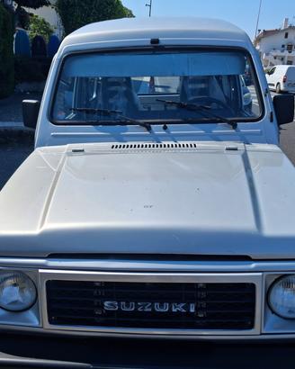 Suzuki samurai
