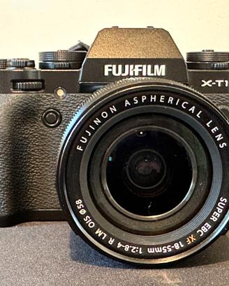 Fuji X-T1 + XF 18-55mm f2.8-4 COME NUOVA