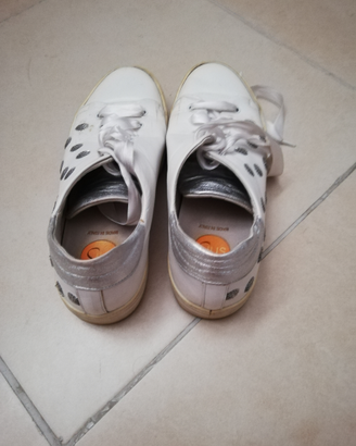 Scarpe sneakers bianche