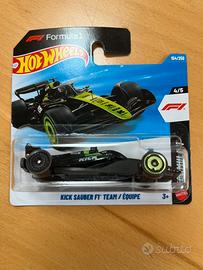 Hot Wheels Formula 1 Kick Sauber F1 Team