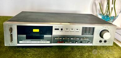 Vintage Pioneer stereo cassette tape deck CT-120