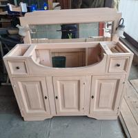 mobile  bagno  con specchio