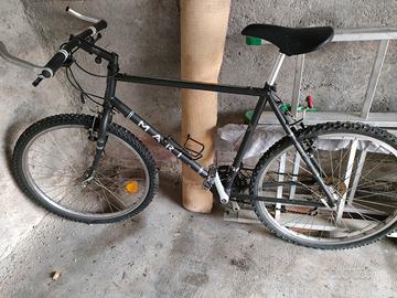 Bicicletta 18 rapporti cambio shimano