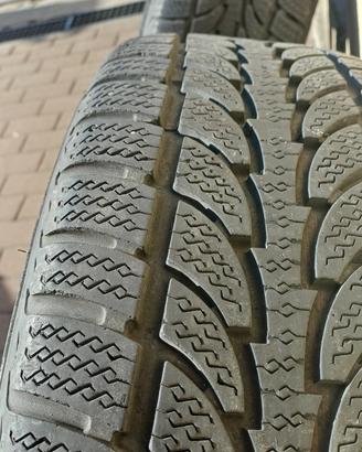 4 Nokian 245 65 r 17 termiche