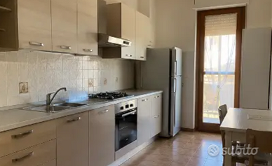 TRILOCALE in zona BATTISTINI - BALCONE