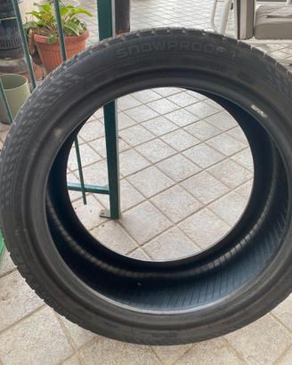 Set di gomme invernali Nokian