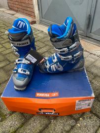 Scarponi da sci nuovi