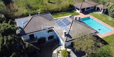 INCANTEVOLE VILLA CON PISCINA!