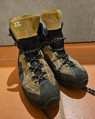 Scarpe trekking GTX taglia 46