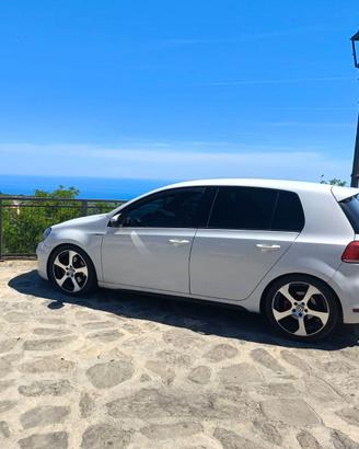 Golf GTI 2.0 211cv