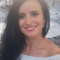 ragazza pulizie 