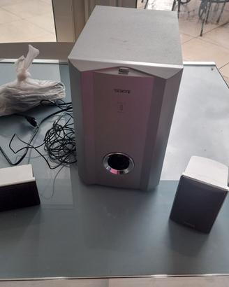 Sistema audio 2.1 con subwoofer