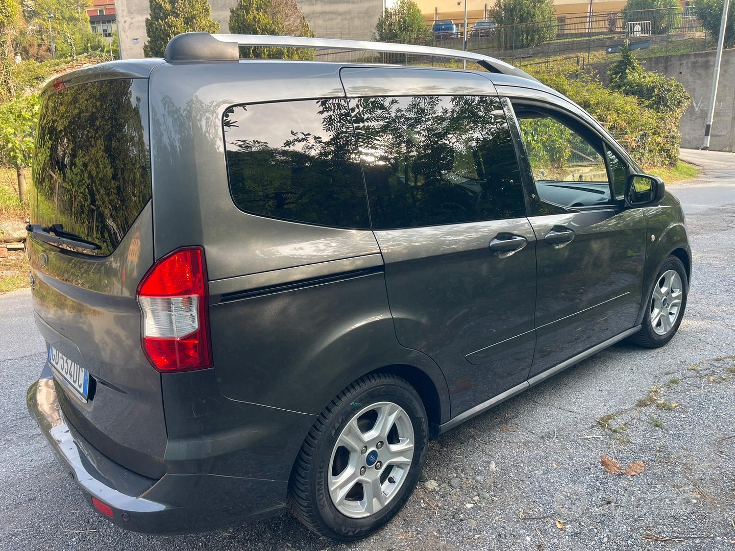 Ford Tourneo Courier 1ªs