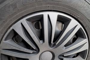 GOMME INVERNALI TOYO su cerchi in ferro