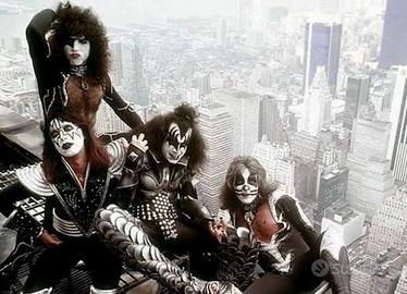 KISS EMPIRE STATE BUILDING - POSTER 1976