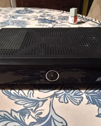 DECODER TIVUSAT HUMAX S5600 CON SCHEDA TIVUSAT