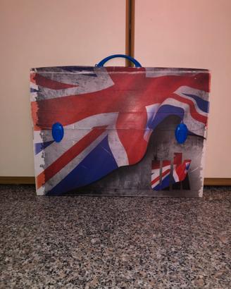 Cartella scuola UK