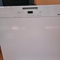 Lavastoviglie Miele G4910