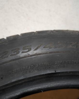 2 gomme 235/45r18 usate