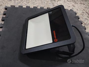 FARO LED LEDVANCE FLOOD 90W