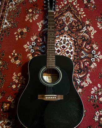 Chitarra acustica nera dreadnought