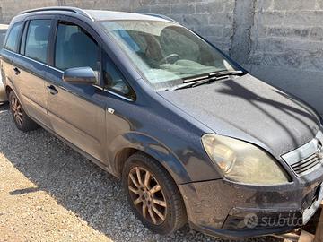 RICAMBI OPEL ZAFIRA 2.0 DIESEL ANNO:2006