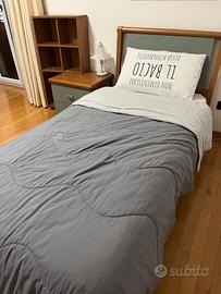 Letto singolo + comodino