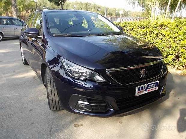 Peugeot 308 PureTech 110 SW Style in vendita da DBL Auto a Canosa di Puglia