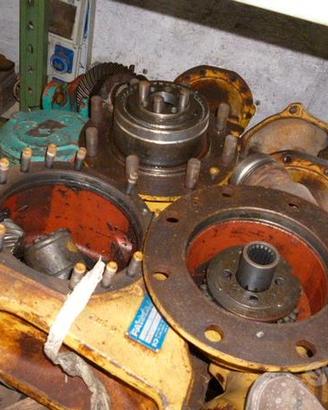 Ricambi ponte assale komatsu pw95 pw75