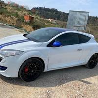 RENAULT Megane Coupé RS Navi+Pelle SUPERTAGLIAND