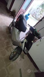 Aprilia Sr replica 50