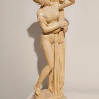 Scultura Venere Callipigia firmata A. Santini 40 c